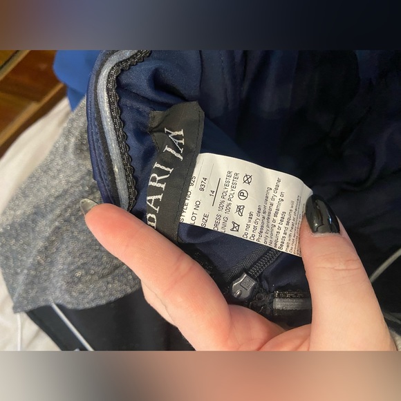 Strapless prom/bridesmaid/wedding guess dress. Size 14 - Picture 2 of 2